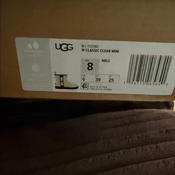 UGG Cream Ankle Boots with Black Soles - Picture 6 of 6